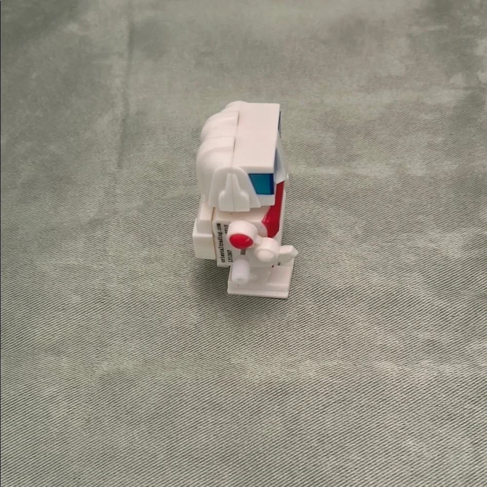 Galaxy By Harvic White and Red Building Blocks Robot